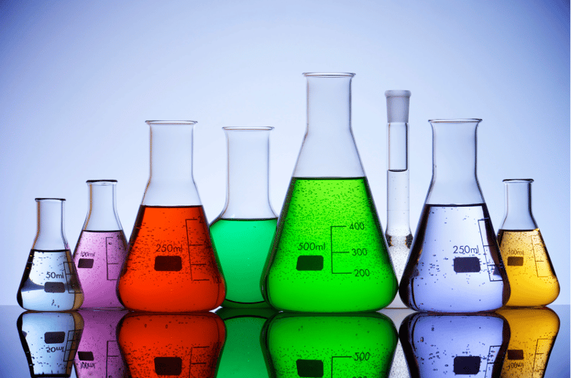 Science-Lab-Chemicals-Beakers